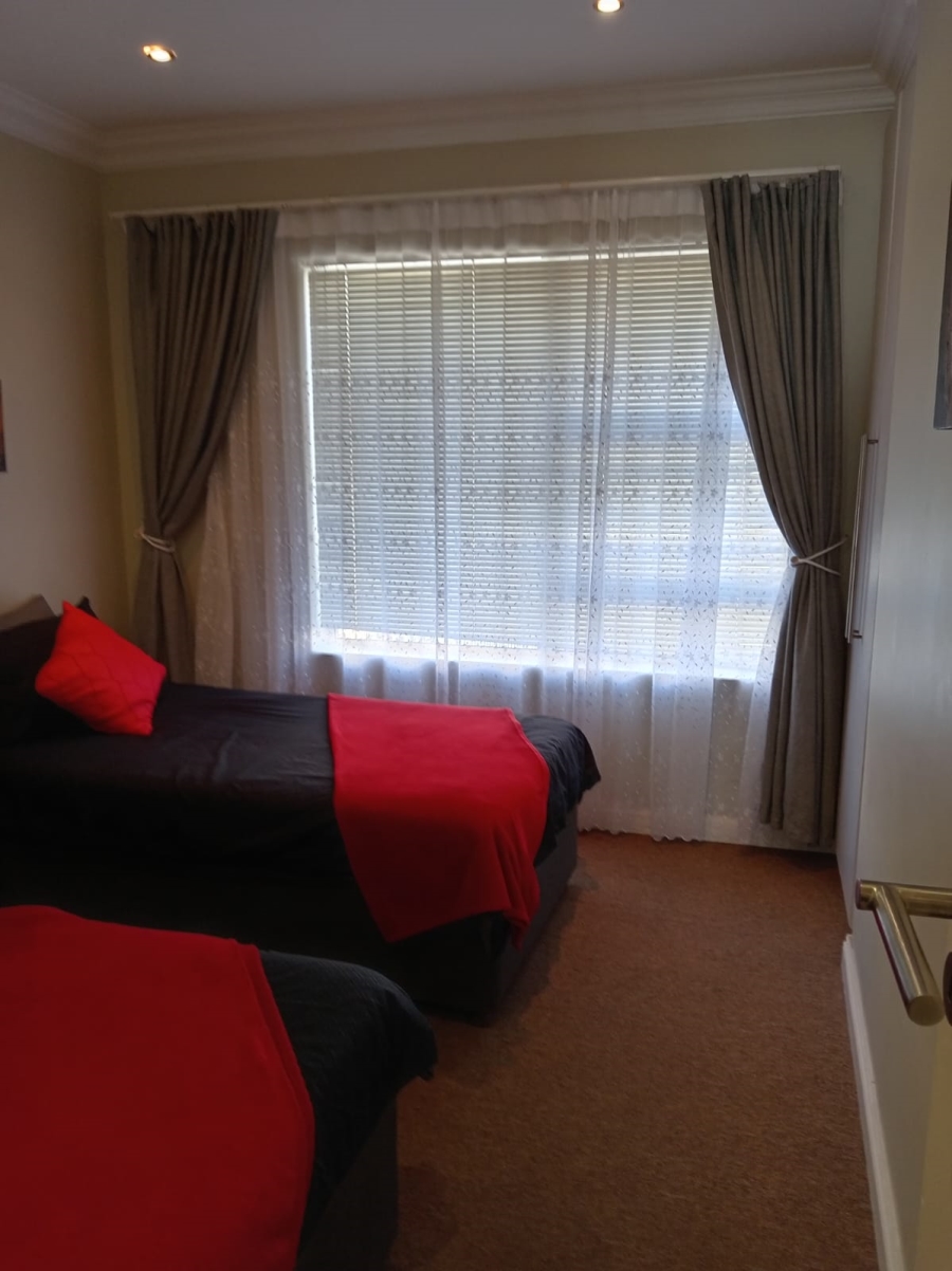 2 Bedroom Property for Sale in Jeffreys Bay Central Eastern Cape